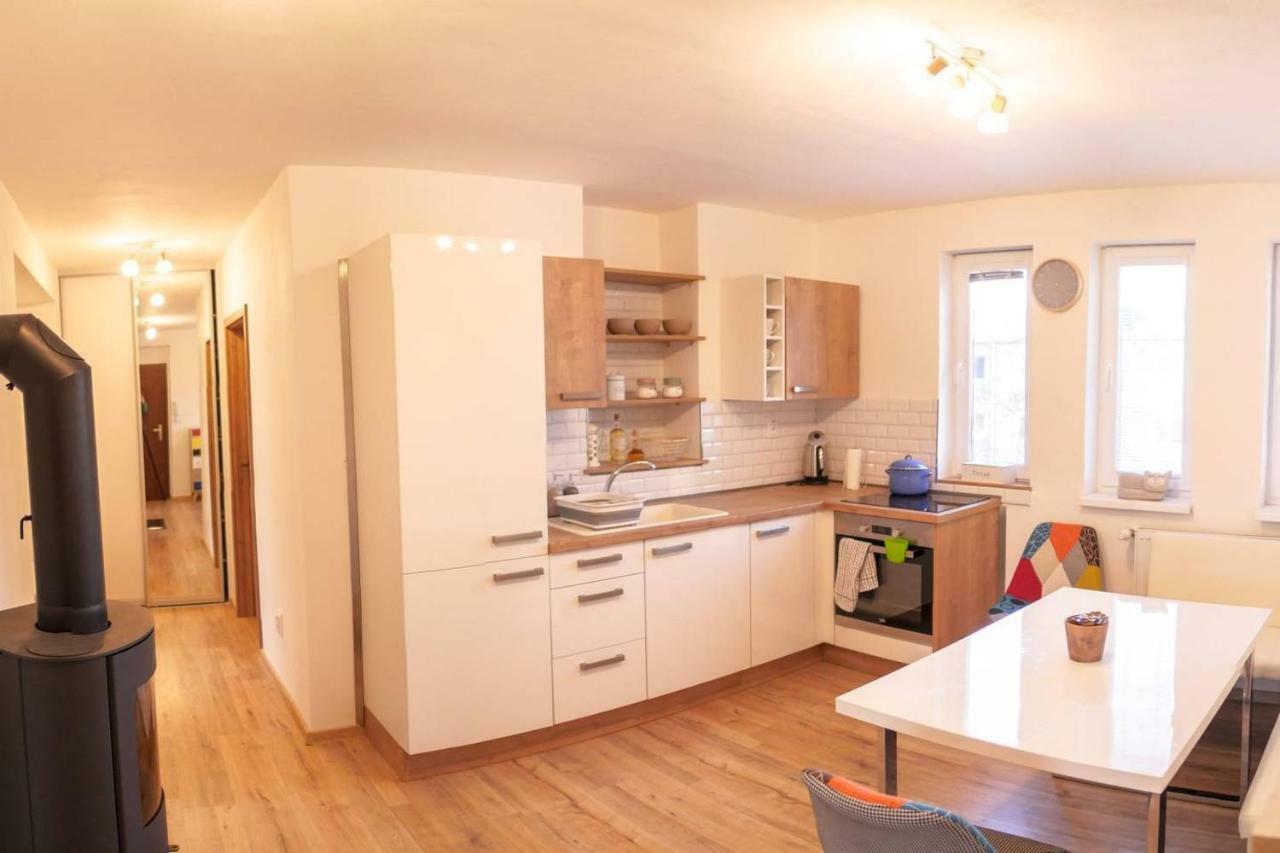 2 Bedroom Flat In The Heart Of Liptovský Mikuláš Dış mekan fotoğraf
